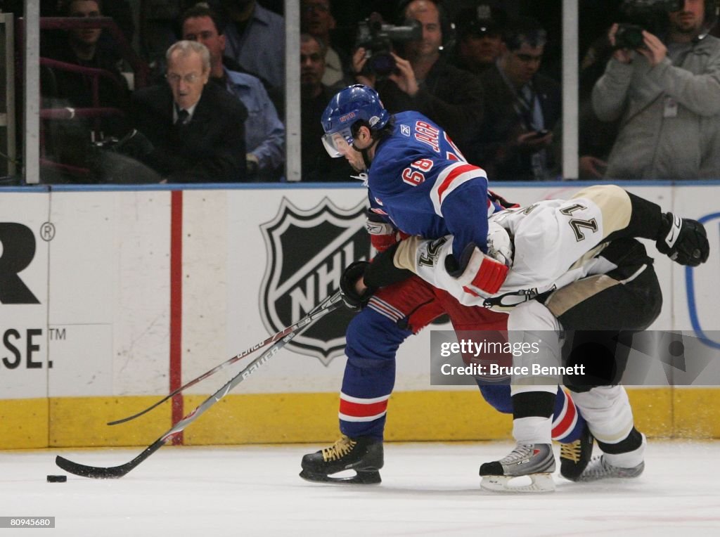 Pittsburgh Penguins v New York Rangers - Game Three
