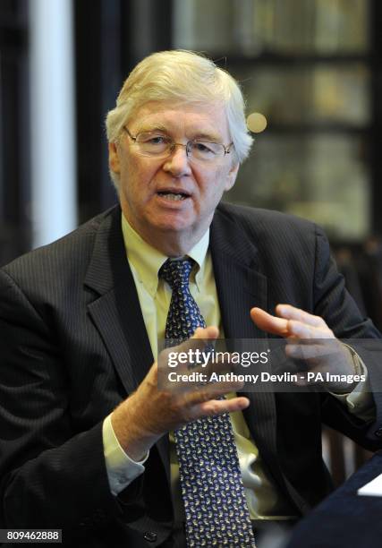 Nick Reely 97 Royal Automobile Club On Pall Mall Stock Photos, High-Res Pictures ...