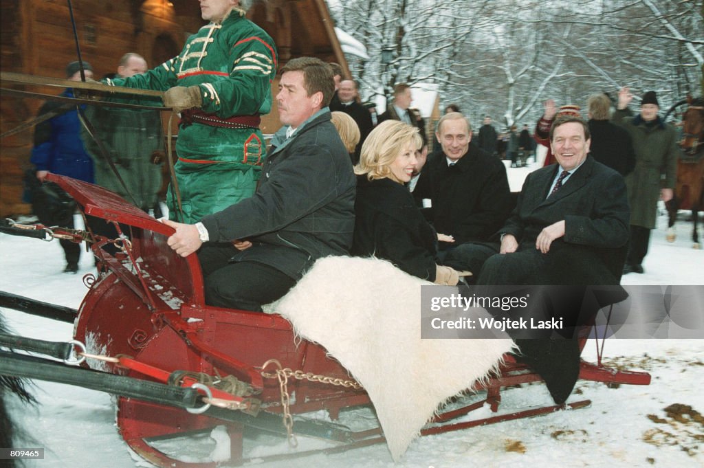 Putin Rides with German Schroeder in Troika