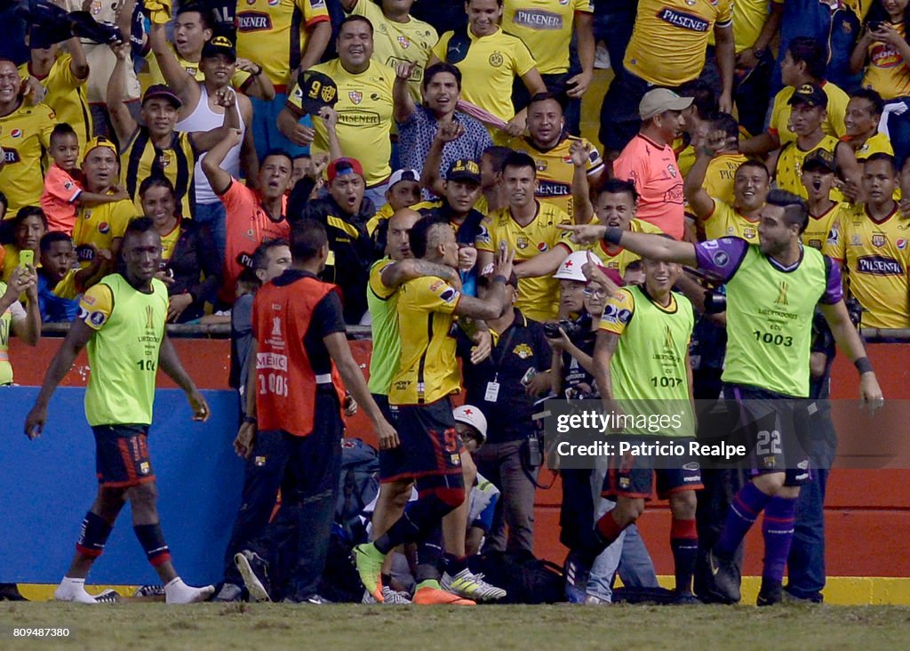 Barcelona SC v Palmeiras - Copa CONMEBOL Libertadores 2017