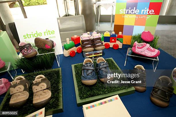 General view of atmosphere at the Motherhood Begins Now event held at the Skirball Cultural Center May 1, 2008 in Los Angeles, California.