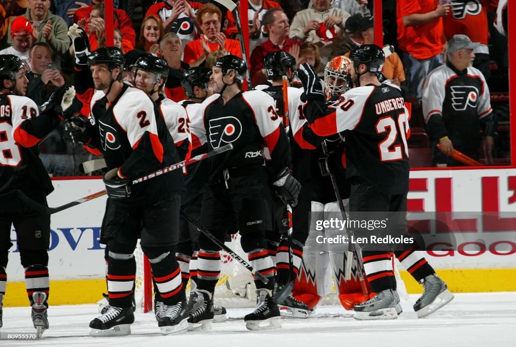 Montreal Canadiens v Philadelphia Flyers
