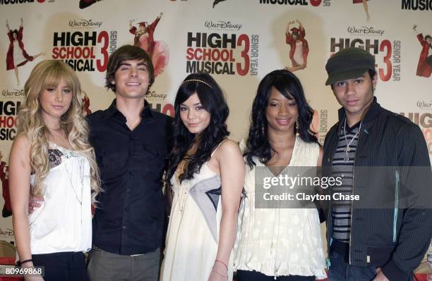 Actors Ashley Tisdale, Zac Efron, Vanessa Hudgens,Monique Coleman and Corbin Bleu pose at the "High School Musical 3" Start of Production Press...