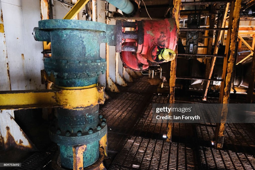 Inside The Brent Delta Oil Rig