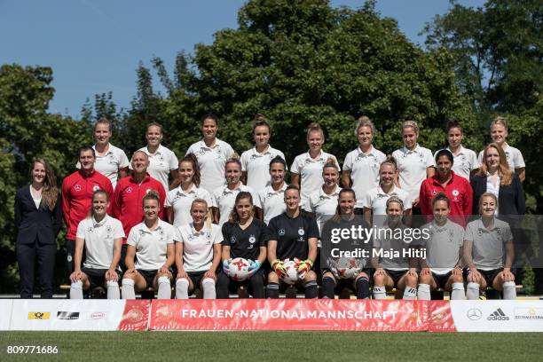 Tabea Kemme, Isabel Kerschowski, Dzsenifer Marozsan, Lina Magull, Linda Dallmann, Svenja Huth, Anna Blaesse, Hasret Kayikci, Leonie Maier; Maike...