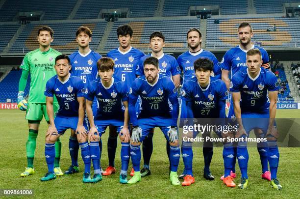 Ulsan Hyundai squad pose for team photo during the AFC Champions League 2017 Group E match between Ulsan Hyundai FC vs Brisbane Roar at the Ulsan...