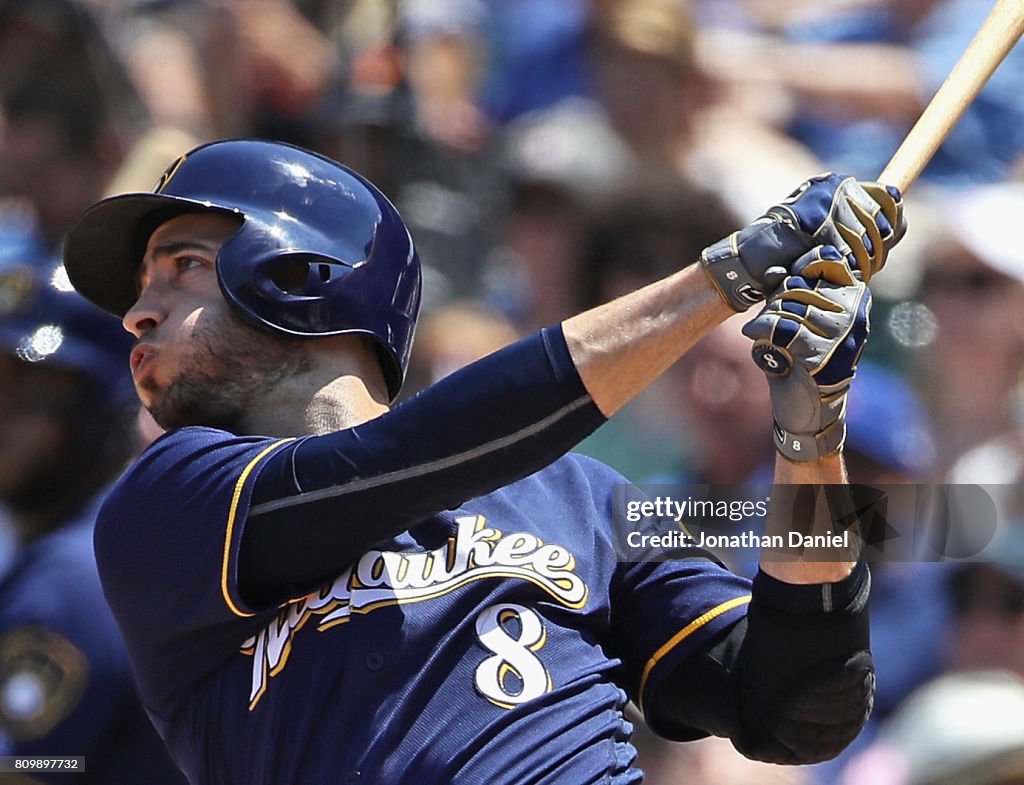 Milwaukee Brewers v Chicago Cubs