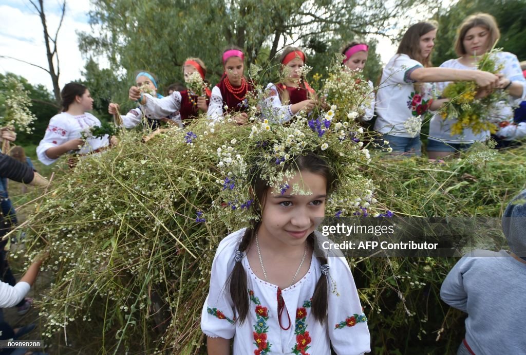 UKRAINE-HOLIDAY-IVAN-KUPALA