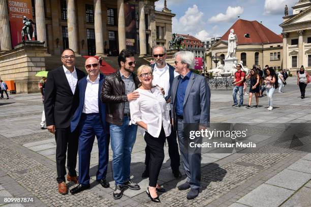 Dres. Med. Uta Und Mario Hempel Mario Hempel Photos and Premium High Res Pictures - Getty Images