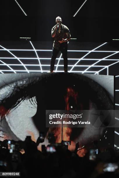 Farruko performs on stage during Univision's "Premios Juventud" 2017 Celebrates The Hottest Musical Artists And Young Latinos Change-Makers at Watsco...