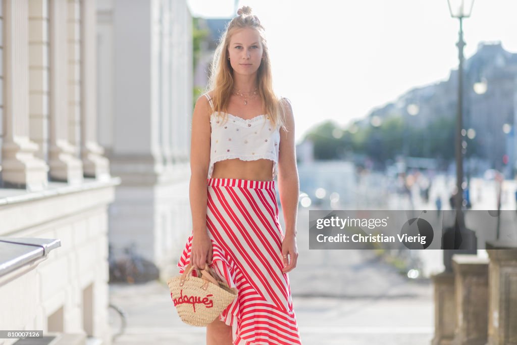 Street Style Day 3 - Mercedes-Benz Fashion Week Berlin Spring/Summer 2018