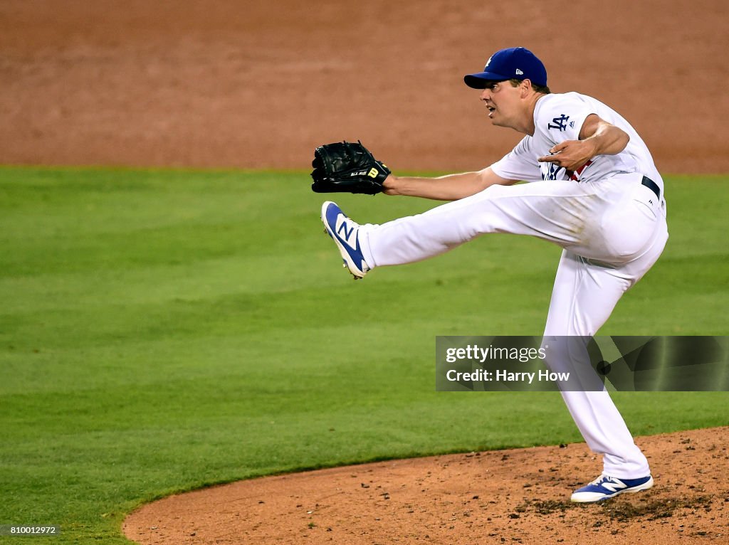 Arizona Diamondbacks v Los Angeles Dodgers