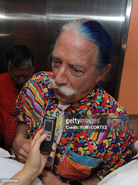 Doctor Hunter "Patch" Adams speaks to the press as he arrives at the Children Hospital in San Jose on May 6, 2008. Adams, who developed a humour...