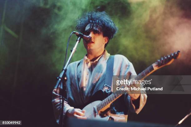 Robert Smith of The Cure performs on stage, Brazil, March 1987.