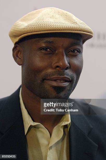 Actor Jimmy Jean-Louis attends the 3rd annual USA Today Hollywood Hero Award, honoring Magic Johnson in recognition of his work in the entertainment...