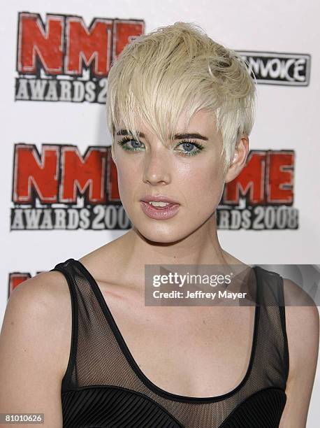 Model Agyness Deyn arrives to the NME Awards USA at the El Rey Theatre on April 23, 2008 in Los Angeles, California.