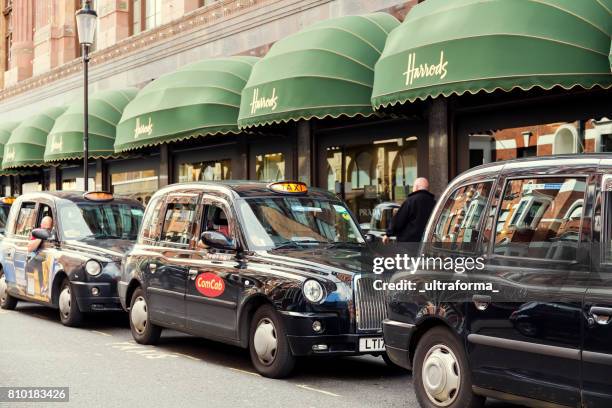 20,098 Harrods Knightsbridge Stock Photos, High-Res Pictures, and