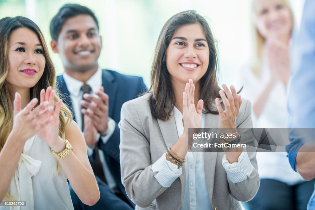 Clapping Commercial Clapping High-Res Stock Photo - Getty Images