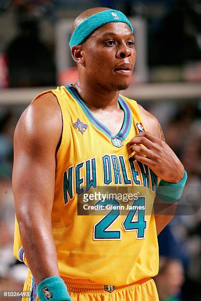 Bonzi Wells of the New Orleans Hornets walks across the court during the game against the Dallas Mavericks on April 16, 2008 at American Airlines...