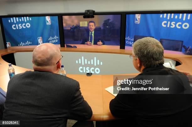 Cisco hosts a live video TelePresence Press Conference with NBA Star Yao Ming and Cisco Vice President of Enterprise Marketing Alan Cohen and members...