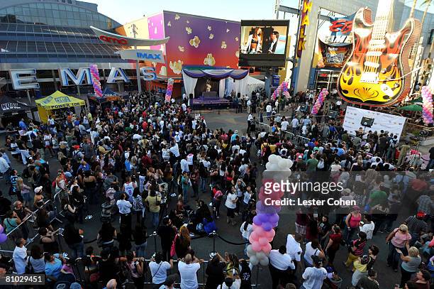 General view of Mariah Carey's autograph signing session in support of her new album E=MC2 at the Hard Rock Cafe in Universal CityWalk on April 17,...