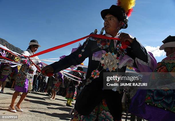 Andean Rituals 129 The Miraculous Crucifix Stock Photos, High-Res Pictures, and Images ...