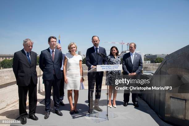 French Economist Christian Noyer, Secretary of State Benjamin Grivaux, President of Ile de France Region Valerie Pecresse, French Prime Minister...