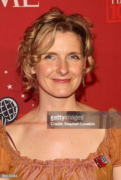 Author Elizabeth Gilbert arrives at TIME's 100 Most Influential People Gala at Frederick P. Rose Hall on May 08, 2008 in New York City.