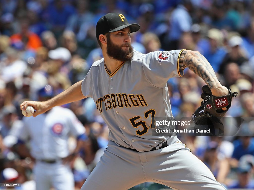 Pittsburgh Pirates v Chicago Cubs