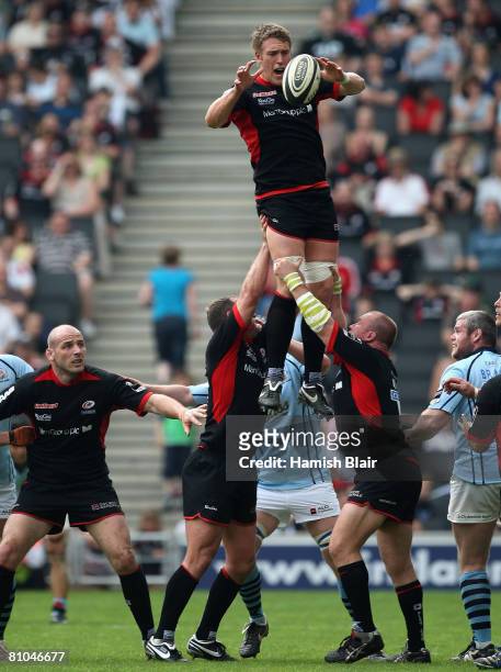 Ben Skirving of Saracens controls a line out during the Guinness Premiership match between Saracens and Bristol Rugby at the Stadium:MK on May 10 in...