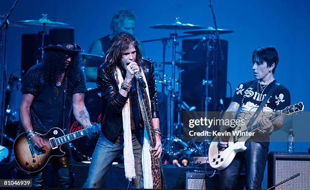 Steven Morrison Rapper 36 Steven Morrison Musician Stock Photos, High-Res Pictures, and Images ...
