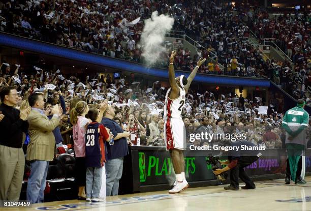 Sport Pre Game Ritual Pre Game Ritual Photos and Premium High Res Pictures - Getty Images