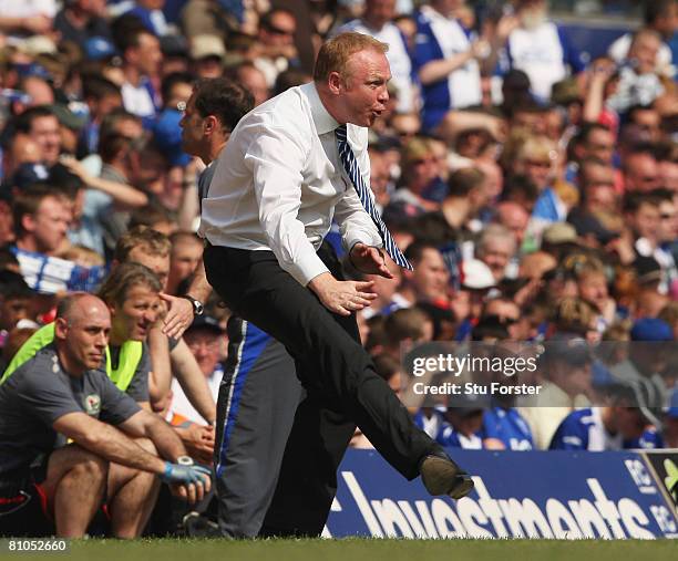 Birmingham City Manager Alex McLeish shouts instructions during the Barclays Premier League match between Birmingham City and Blackburn Rovers at St...