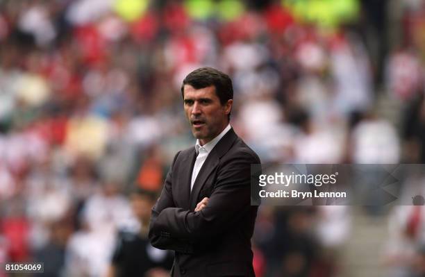 Sunderland Manager Roy Keane watches his team during the Barclays Premier League match between Sunderland and Arsenal at The Stadium of Light on May...