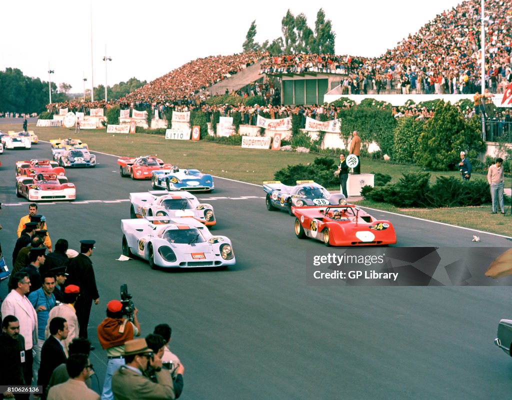 Pedro Rodriguez in a Porsche 917 2nd and Arturo Merzario in a Ferrari 312PB at the Start of Buenos Aires 1000Ks.