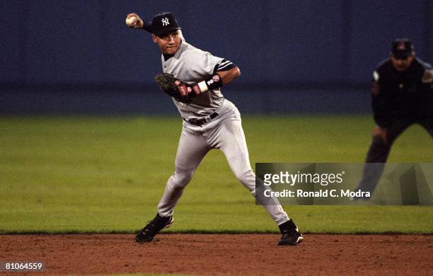 62 Derek Jeter 1996 World Series Photos & High Res Pictures - Getty Images