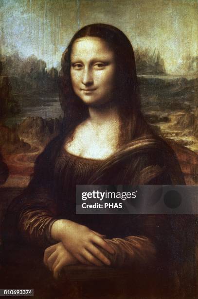 Leonardo da Vinci . Italian Renaissance artist. Mona Lisa. Leonardo began painting it in 1503 or 1054 in Florence, Italy. Poplar wood panel. Portrait...