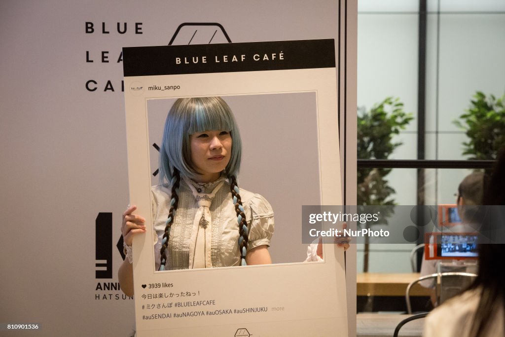 Japan Augmented-reality VR Idol Hatsune Miku