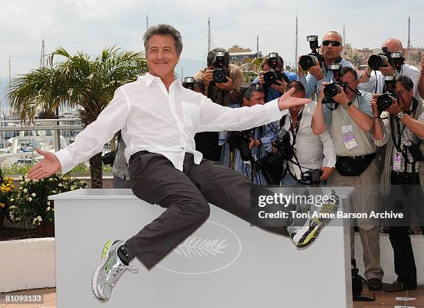 Actor Dustin Hoffman attends the "Kung Fu Panda" photocall at the Palais des Festivals during the 61st Cannes International Film Festival on May 15,...