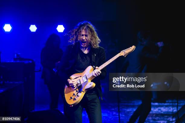 Dave Keuning of The Killers performs on Day 5 of Barclaycard presents British Summer Time in Hyde Park on July 8, 2017 in London, England.
