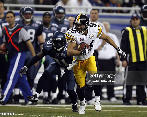 Hines Ward of the Pittsburgh Steelers in action during Super Bowl XL between the Pittsburgh Steelers and Seattle Seahawks at Ford Field in Detroit,...