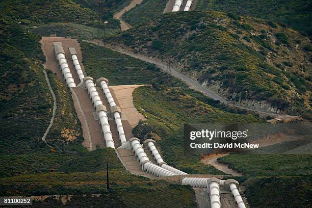 The east branch of the California Aqueduct, which imports water from the Sierra Nevada Mountains, crosses the San Andreas Rift Zone, the system of...