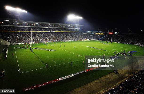 Near full capacity at Eden Park during the round 14 Super 14 match between the Blues and the Hurricanes at Eden Park on May 16, 2008 in Auckland, New...