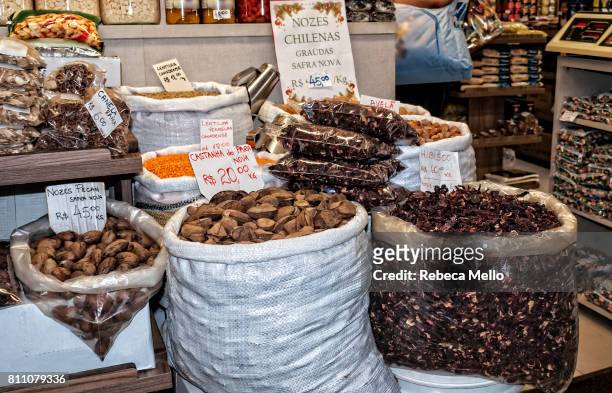 food in bulk in the public market - herbal tea bag stock pictures, royalty-free photos & images