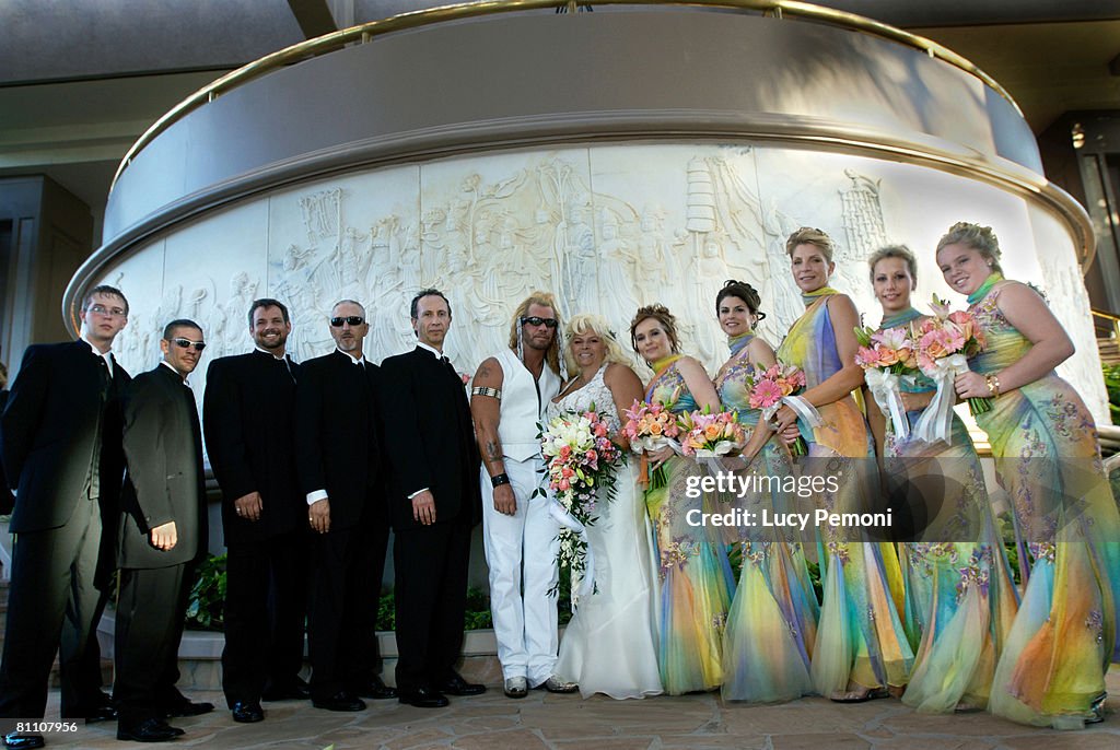 Bounty Hunter Duane "Dog'" Chapman Marries Beth Chapman