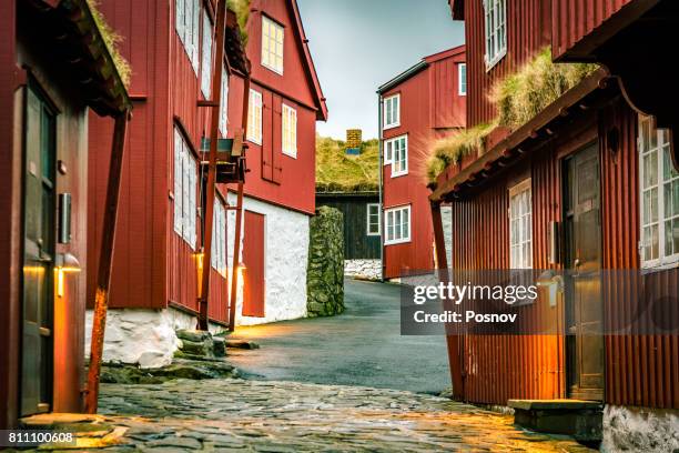 the old parliament building of faroe islands in torshavn - torshavn - fotografias e filmes do acervo