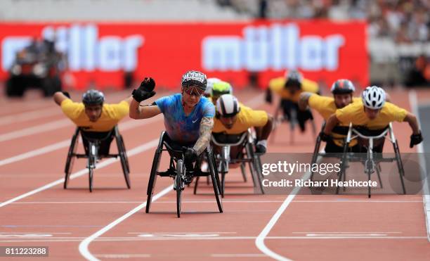 David Weir of Great Britain celebrates winning the mens 800m T54 race during the Muller Anniversary Games at London Stadium on July 9, 2017 in...