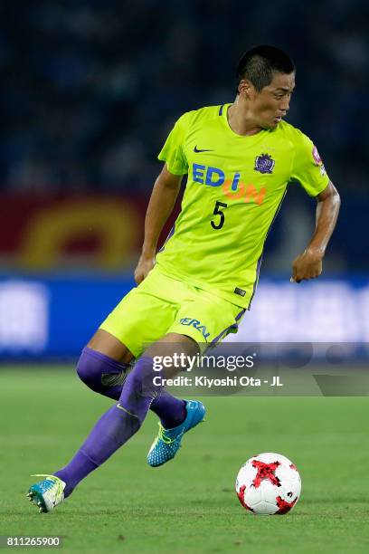 Kazuhiko Chiba of Sanfrecce Hiroshima in action during the J.League J1 match between Yokohama F.Marinos and Sanfrecce Hiroshima at Nissan Stadium on...