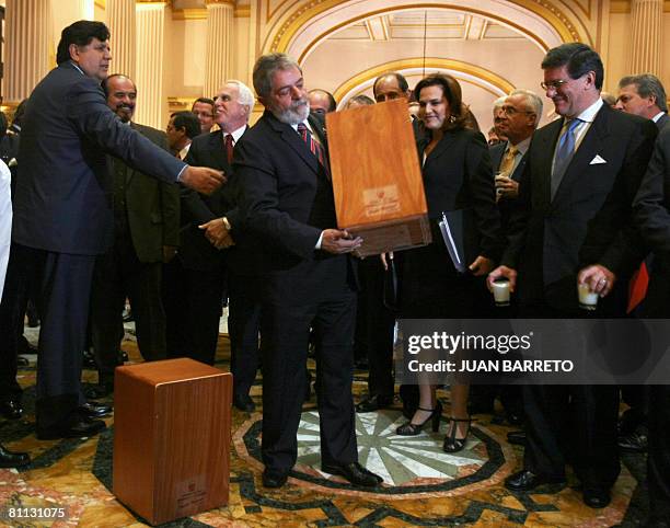 301 Lima Barreto Photos & High Res Pictures - Getty Images