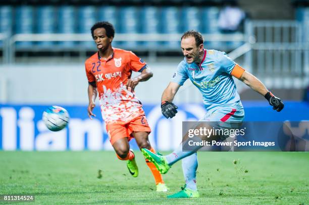 Adelaide United Goalkeeper Eugen Galekovic in action during the AFC Champions League 2017 Group Stage - Group H match between Jeju United FC vs...